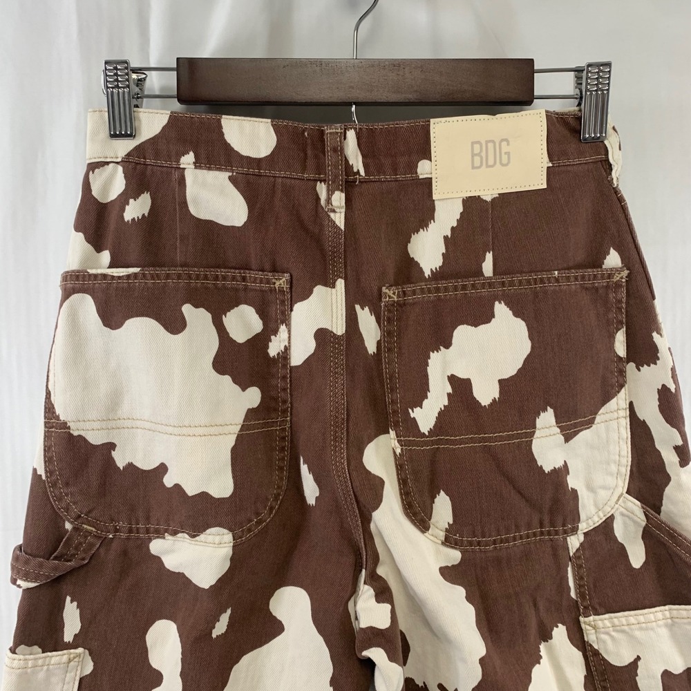 BDG Carpenter Pants Womens W27 Brown Cow Print Juno High Rise Wide Leg Utility - Picture 6 of 12